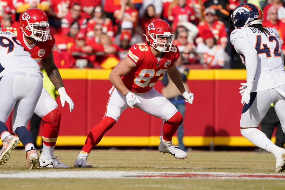 Kansas City tight end Noah Gray blocks during a game earlier this month against Denver.