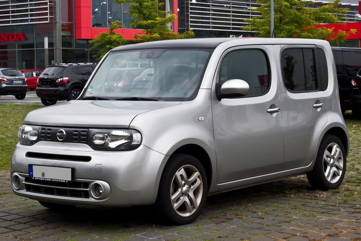 nissan cube