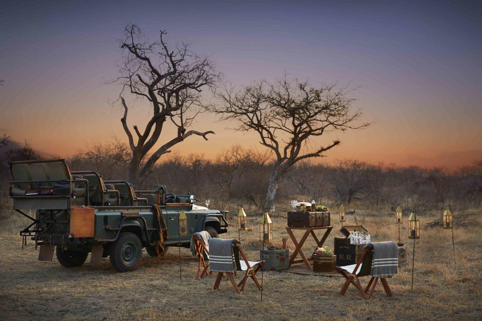 A sunset drive organized by the Kubili House in Greater Kruger National Park.
