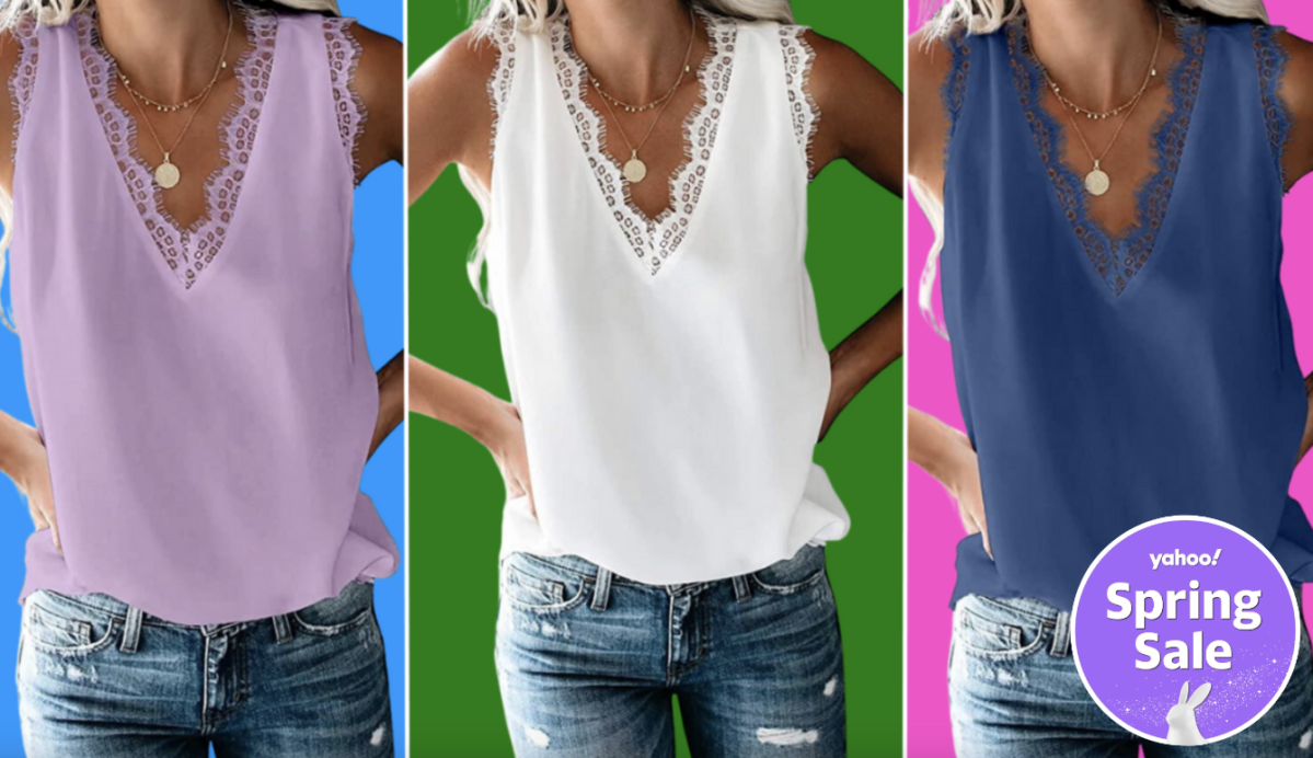 This 'really flattering' lacy top is an all-season standout, fans