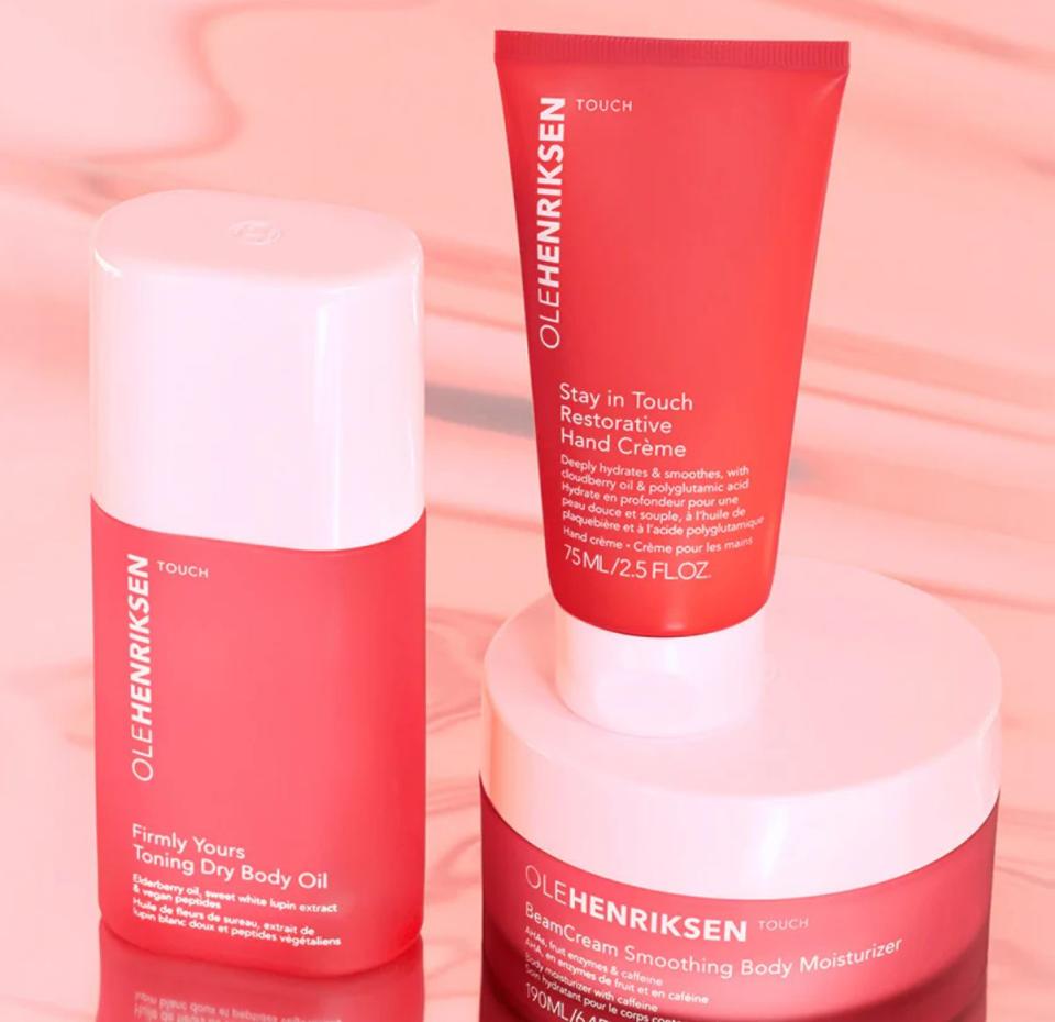 Treat yourself to goodies from Ole Henriksen while the offers are hot. Right now, you can get 30% off sitewide plus 40% off select glow goodies.Shop Ole Henriksen