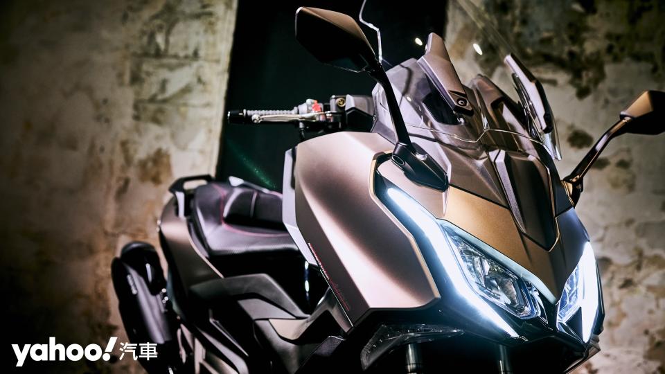 2022年式Kymco AK Premium