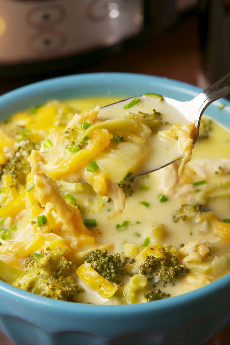Crock-Pot Cheesy Chicken Broccoli Soup