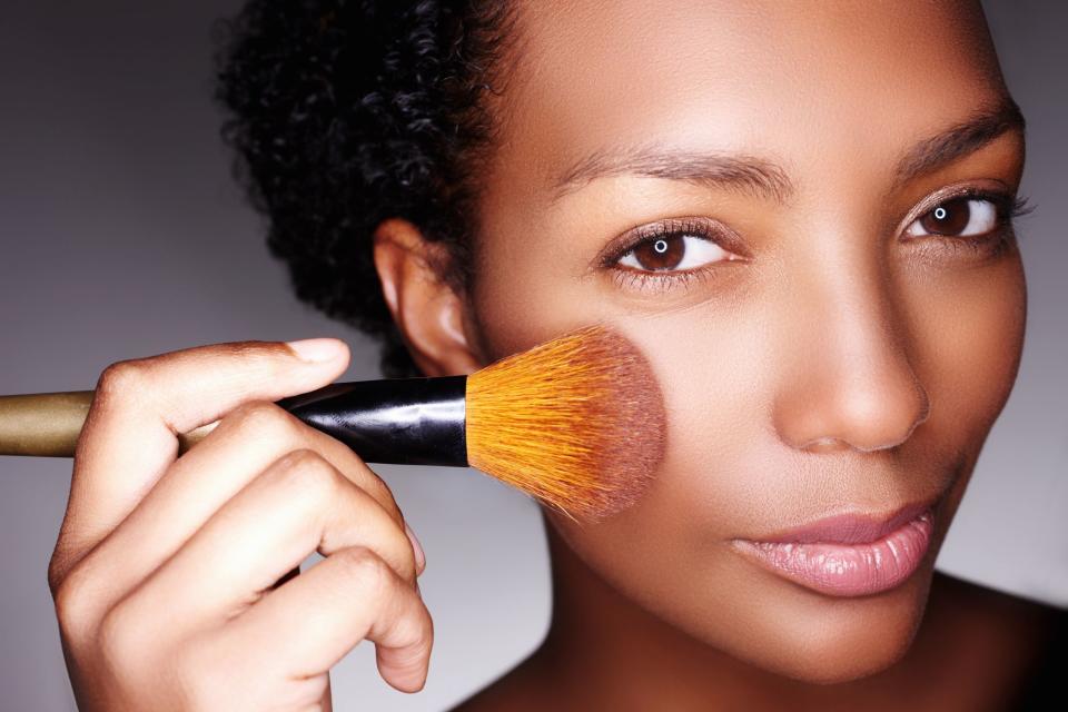 A Makeup Artist Reveals the Best Blush for Dark Skin Tones