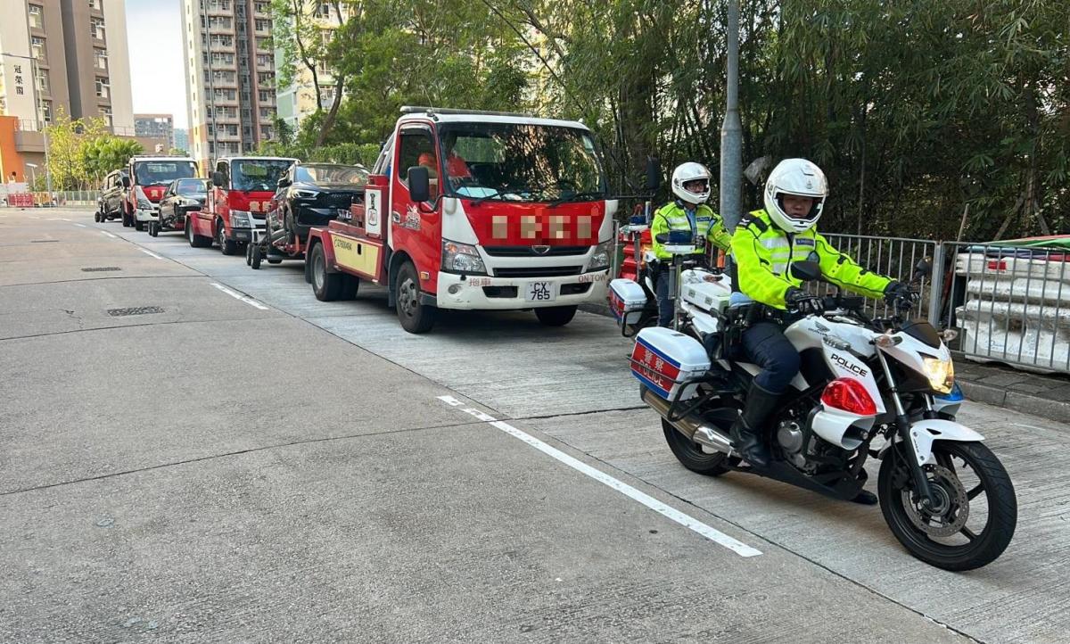 Kowloon City Crackdown: 13 Vehicles Towed Away and Jaywalkers Prosecuted