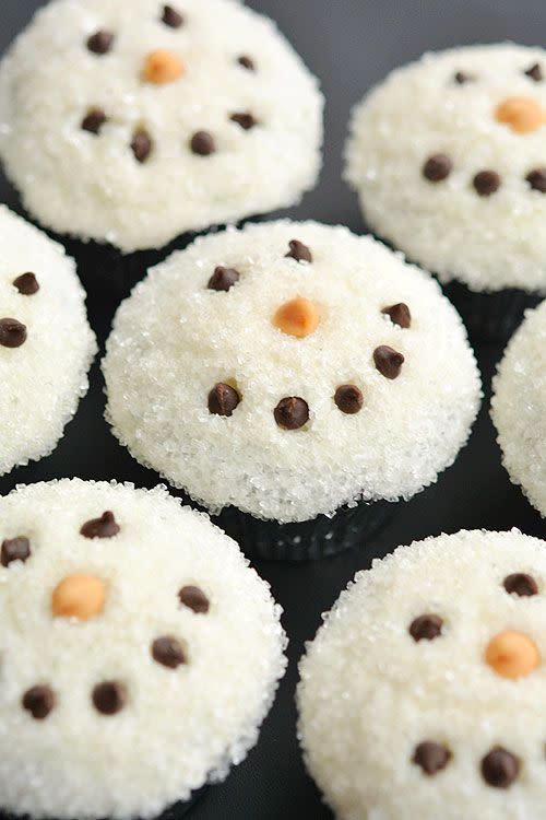 Snowman Cupcakes