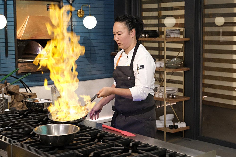 "Top Chef: Wisconsin" contestant Kaleena fired up a flambéed kimchi and scallion doughnut in Episode 7's Quickfire Challenge.