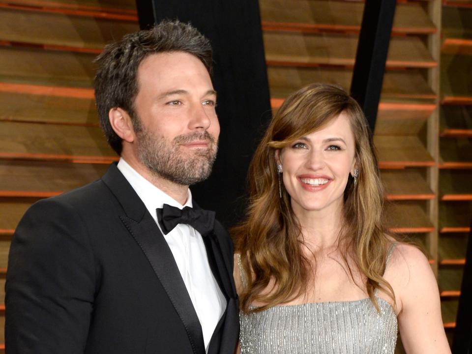 Actors Ben Affleck (L) and Jennifer Garner attend the 2014 Vanity Fair Oscar Party hosted by Graydon Carter in West Hollywood, California on March 2, 2014. 