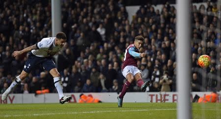 Football - Tottenham Hotspur v West Ham United - Barclays Premier League - White Hart Lane - 22/11/15 Manuel Lanzini scores the first goal for West Ham Reuters / Toby Melville Livepic