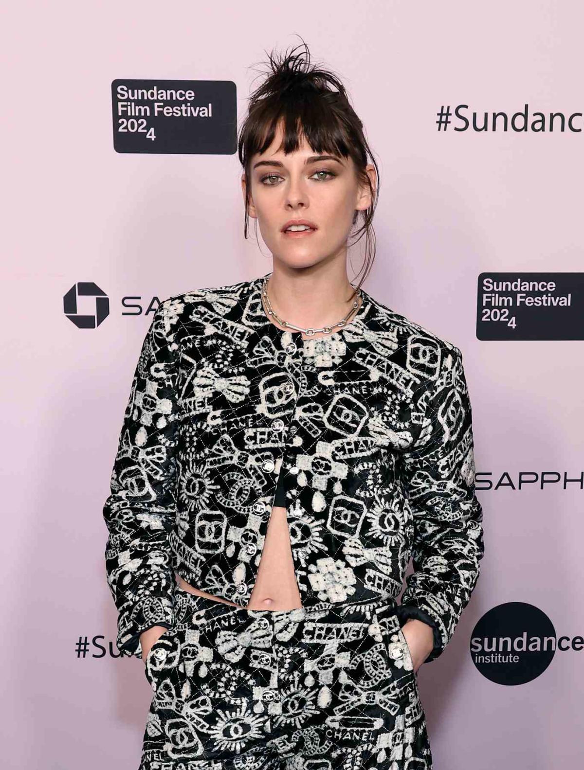 Kristen Stewart Took on the Logomania Trend in a Super Cropped