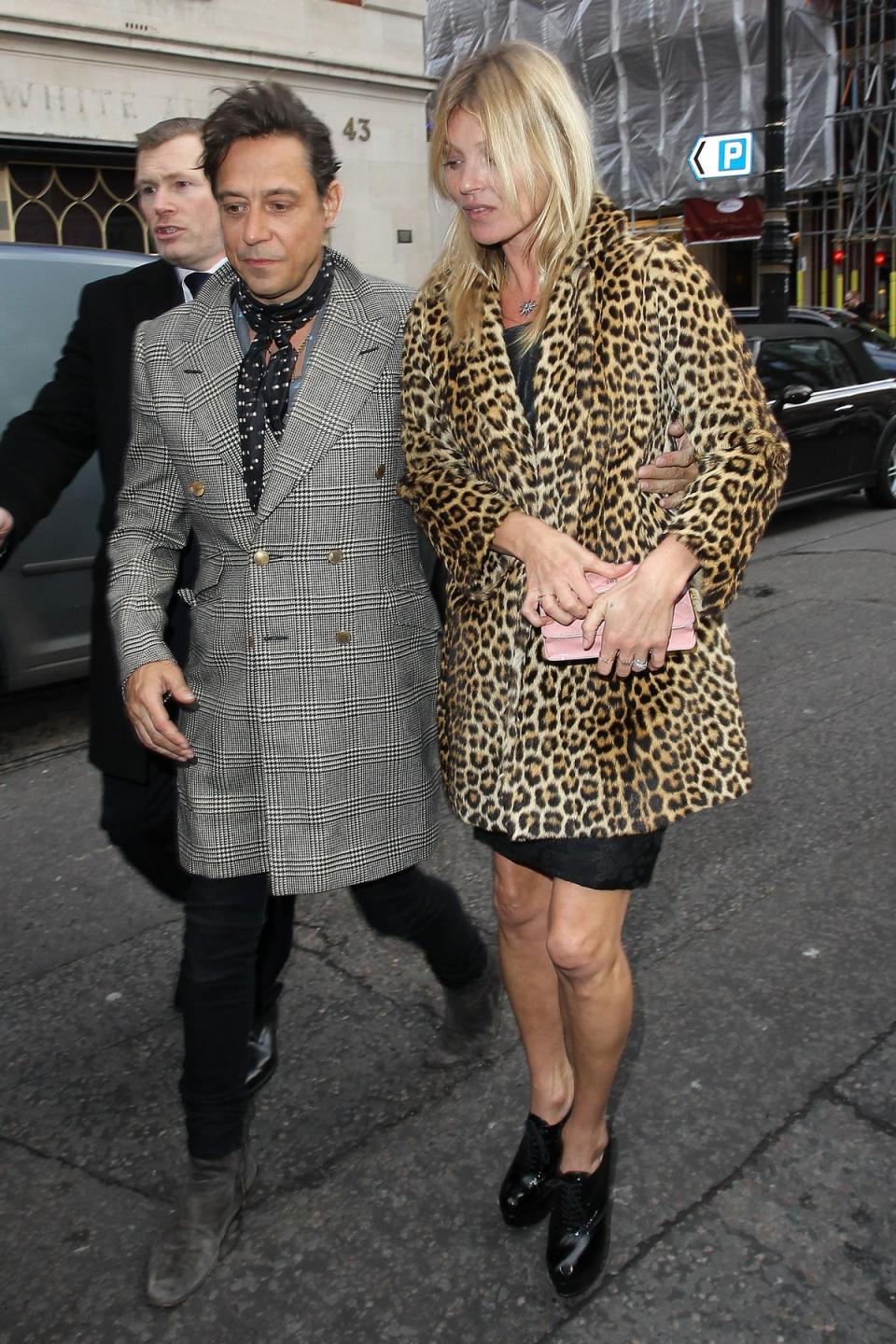 Kate Moss and Jamie Hince arrive at 34 Mayfair restaurant to celebrate her 40th birthday (FilmMagic)