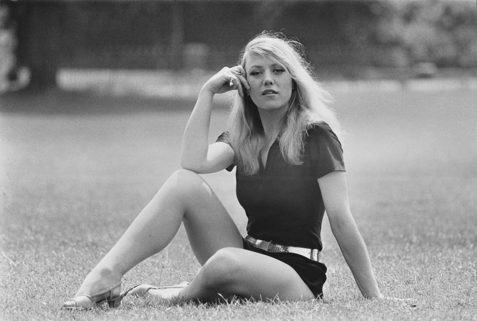 English model and actress Margaret Nolan, UK, July 1971.  (Photo by Burnett/Daily Express/Getty Images)