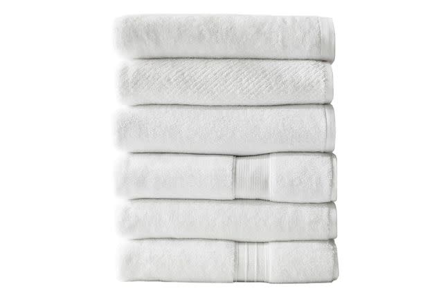 16 Best Bath Towels in 2023 That Are Soft, Fluffy, and Absorbent