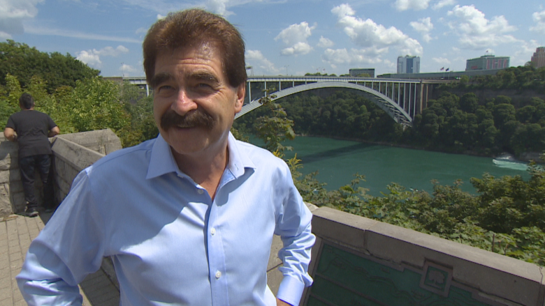 Canada leaks sewage into the Niagara River too, says American official