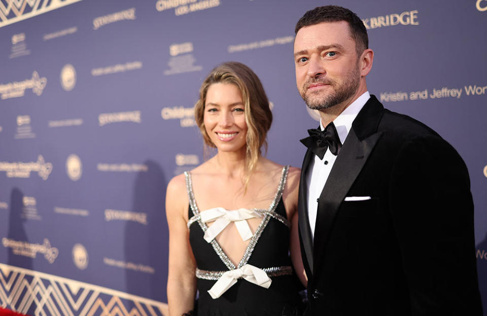 (L-R) Jessica Biel and Justin Timberlake attend the 2022 Children’s Hospital Los Angeles Gala at the Barker Hangar on October 08, 2022 in Santa Monica, California.