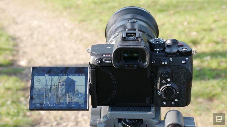 Sony A7R V camera review