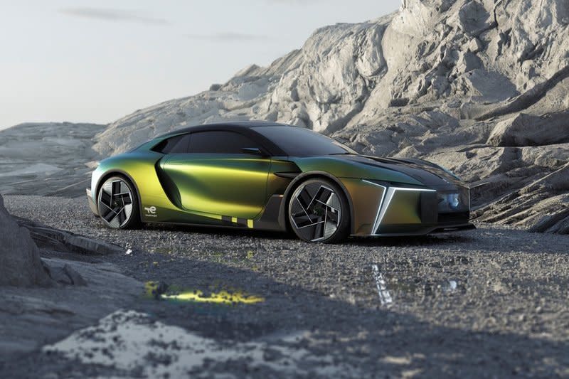 E-Tense Performance搭載的雙馬達繳出815hp最大馬力，0～100km/h加速只需2秒就能完成。