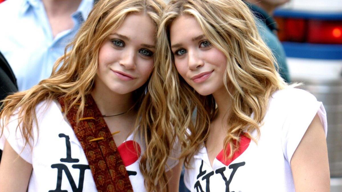 FLASHBACK MaryKate and Ashley Olsen on Pressures of the Spotlight on