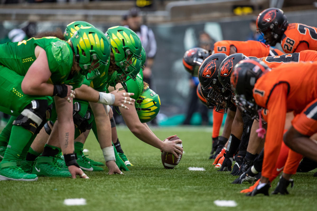 Kickoff time for Oregon vs. Oregon State game announced