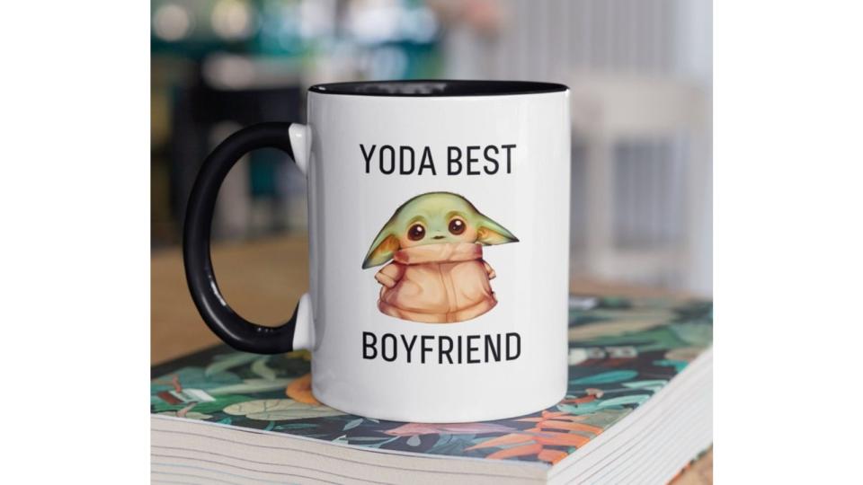 Yoda Best Boyfriend (Image via Etsy)