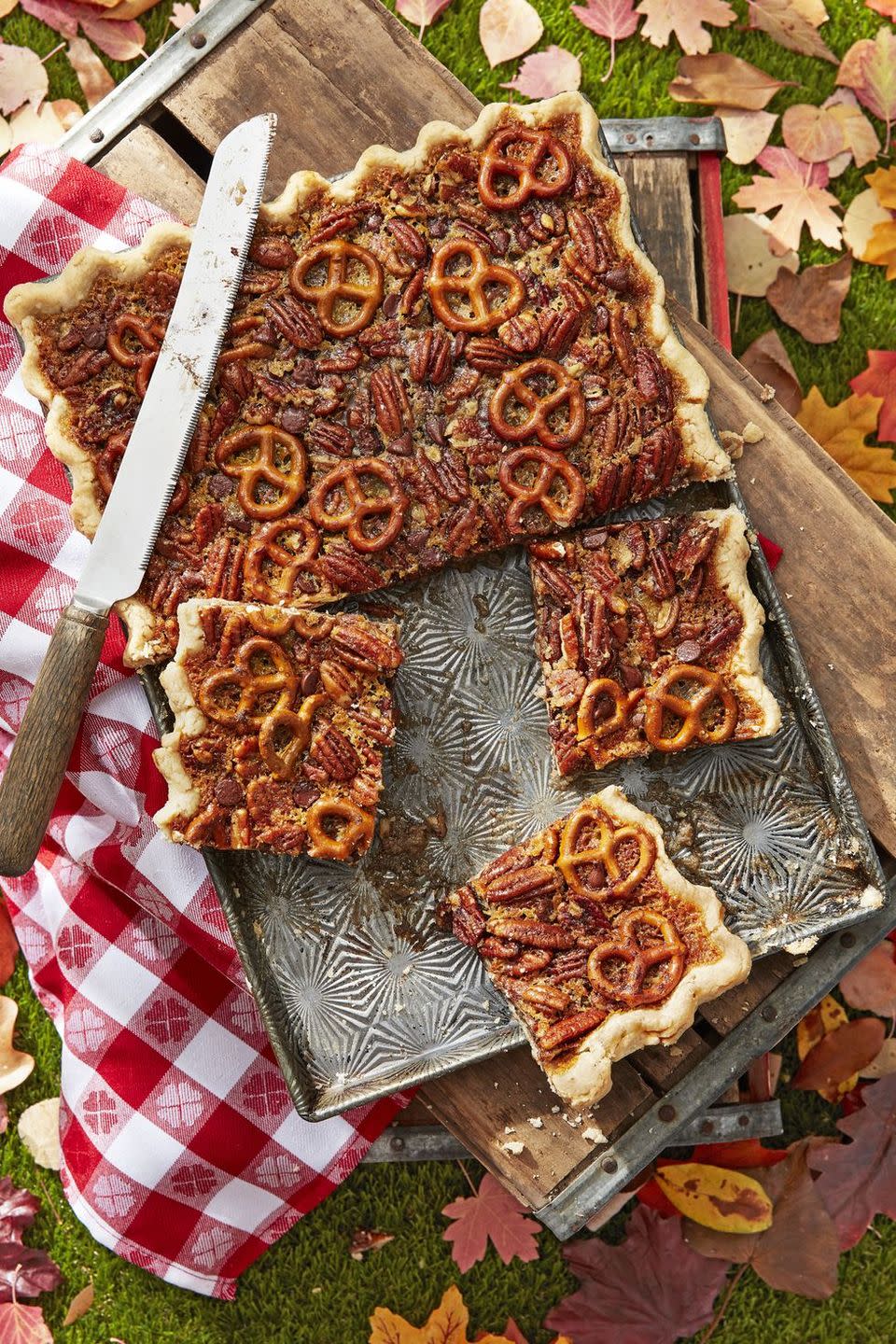 Pretzel-Chocolate-Pecan Slab Pie