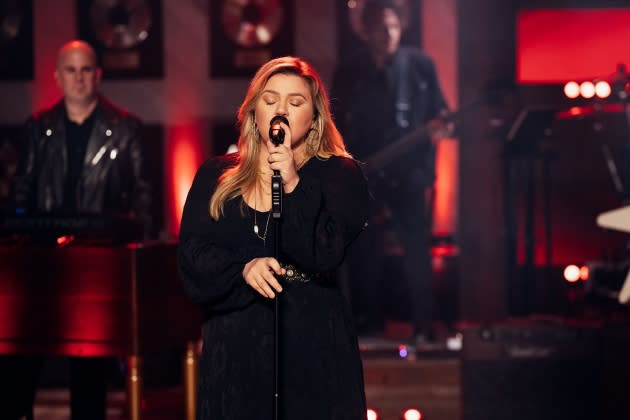 kelly-clarkson-show-2023-RS-1800 - Credit: Weiss Eubanks/NBCUniversal