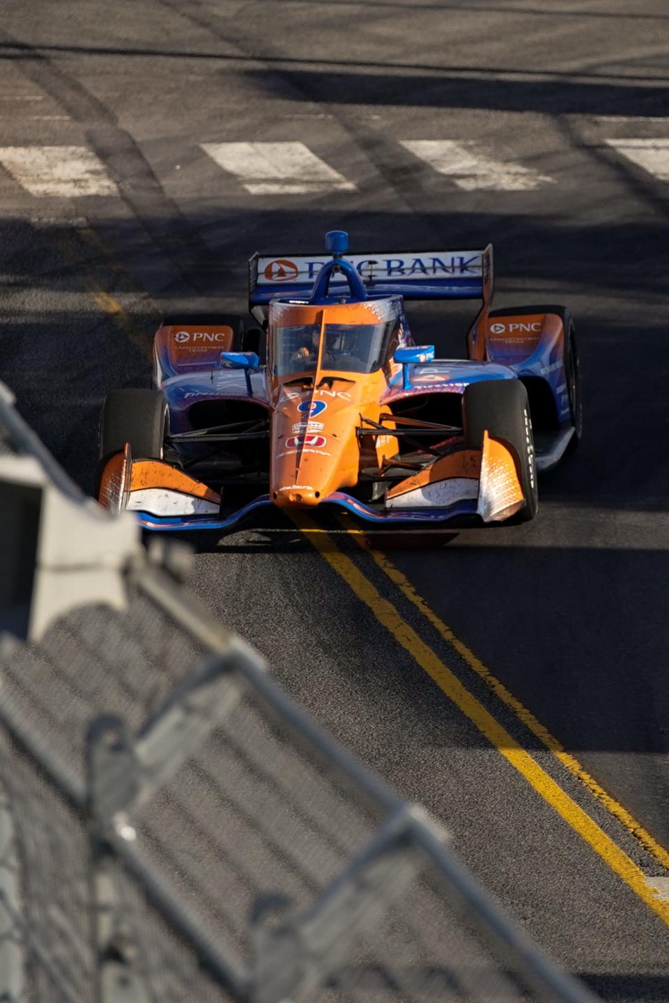 Chip Ganassi Racing driver Scott Dixon (9) of New Zealand races during the Music City Grand Prix in Nashville, Tenn., Sunday, Aug. 7, 2022.