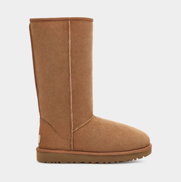 <p>UGG</p>