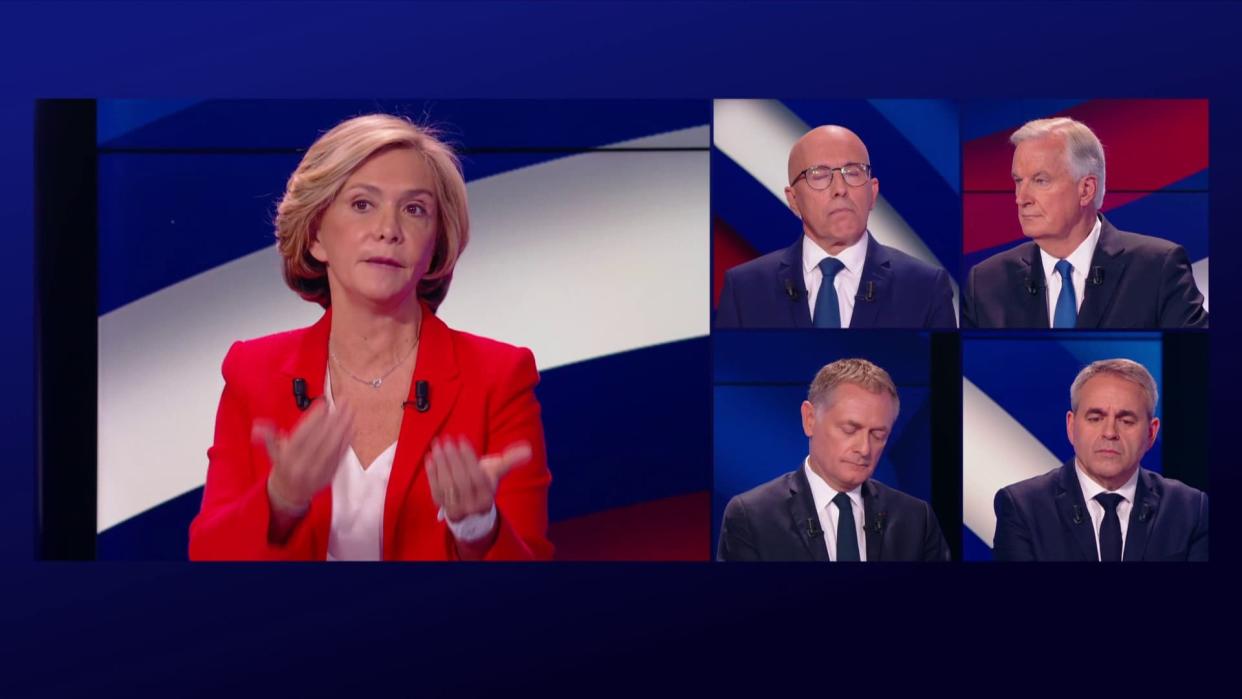 Éric Ciotti, Valérie Pécresse, Michel Barnier, Philippe Juvin et Xavier Bertrand lors du débat de la droite sur BFMTV-RMC, le 14 novembre 2021. - BFMTV