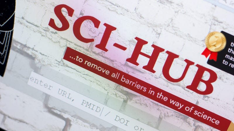 Sci-hub website on the display of PC, url 