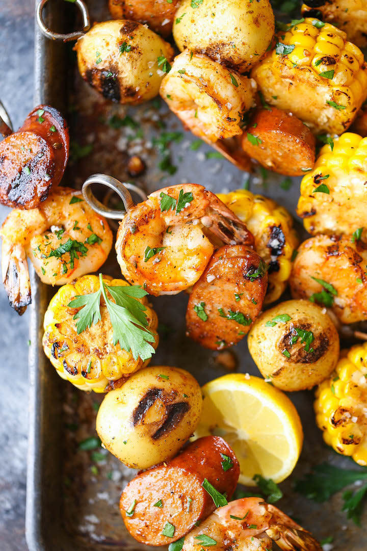 <strong>Get the <a href="http://damndelicious.net/2016/06/20/shrimp-boil-kabobs/" target="_blank">Shrimp Boil Kebabs recipe</a> from Damn Delicious</strong>