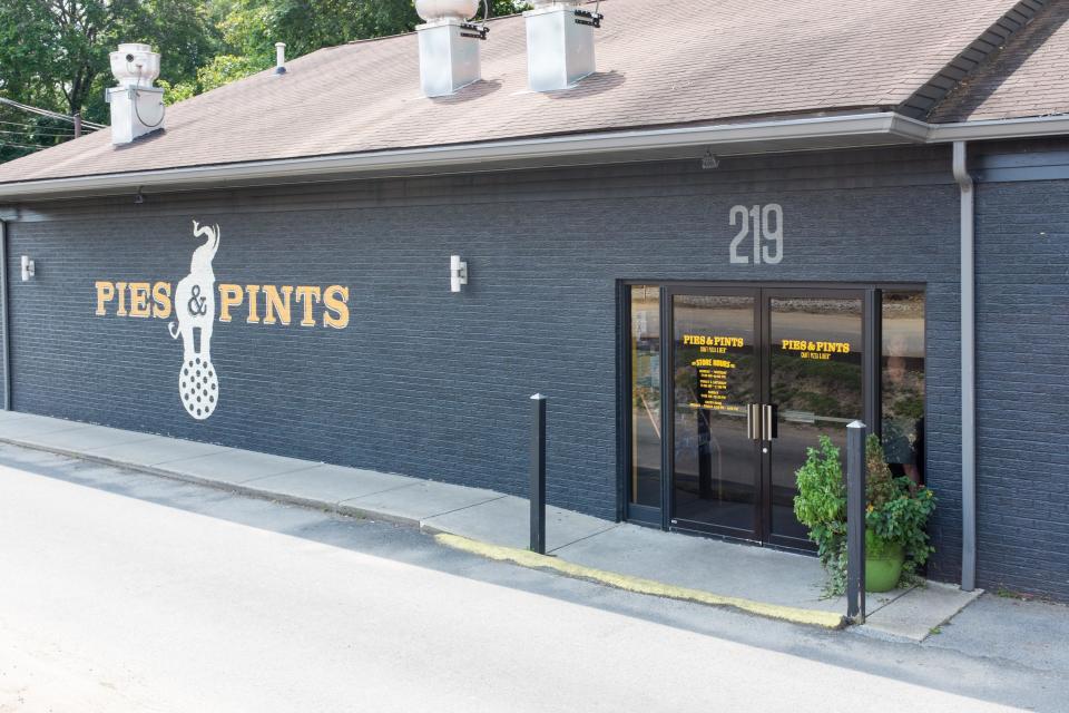 Pies and Pints (Fayetteville, West Virginia)