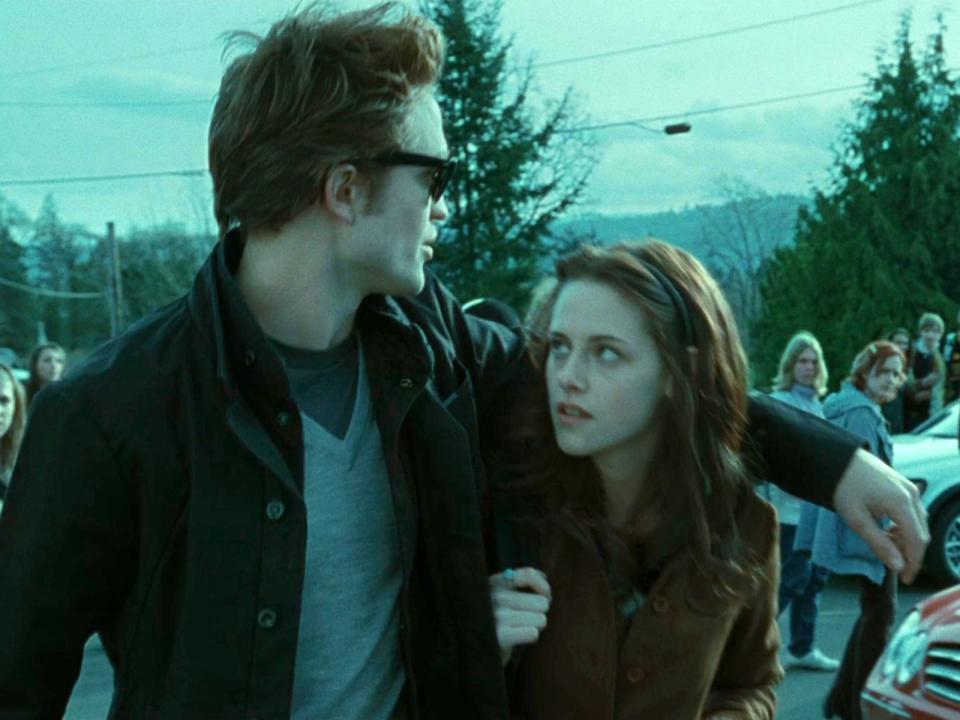 Robert Pattinson as Edward Cullen and Kristen Stewart as Bella Swan in "Twilight."