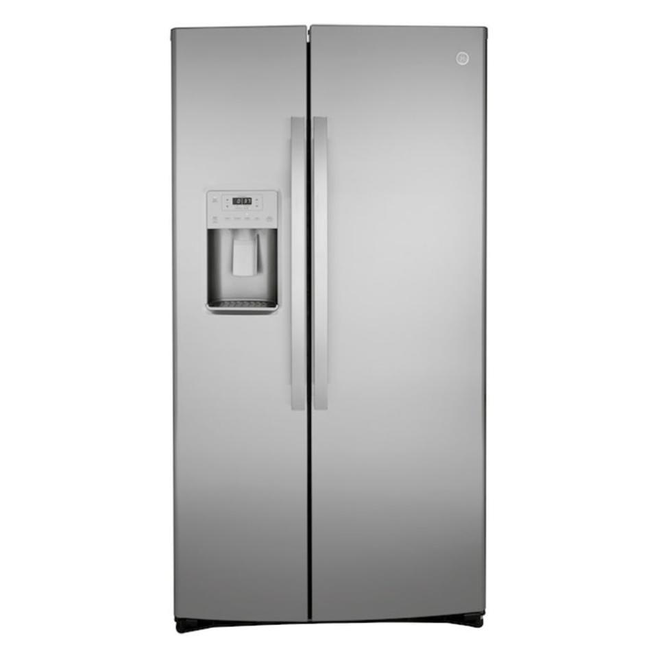 1) 25.1-Cubic-Foot Side-by-Side Refrigerator