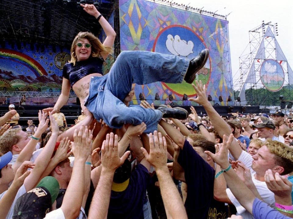 woodstock94 crowdsurfing