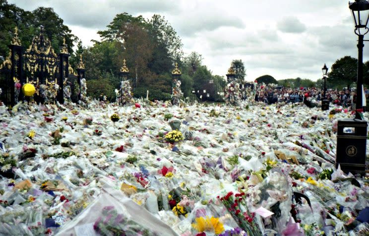 The flower tribute for Diana at Kensington Palace