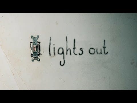 49) <i>Lights Out</i> (2016)