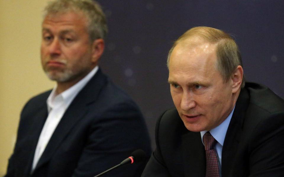 Roman Abramovich Chelsea Putin - Mikhail Svetlov/Getty Images