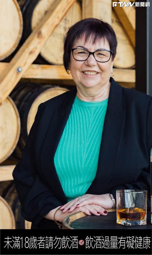 蘇格蘭調酒大師Maureen Robinson成為肯塔基貓頭鷹首位女首席調酒師