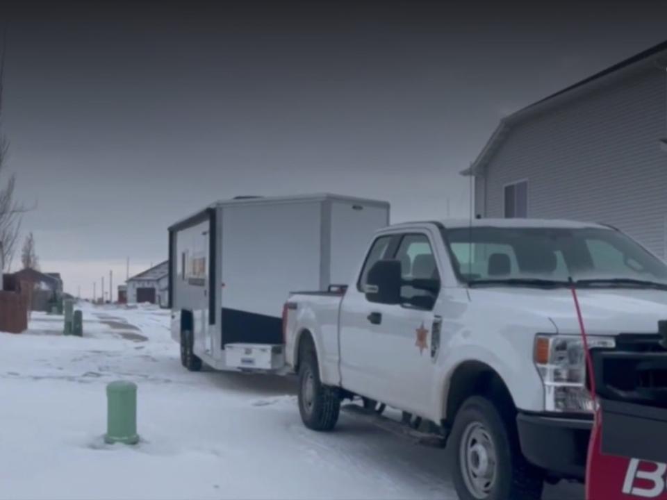 The neighborhood of Moorhead, Minnesota where seven bodies were found inside a house on Saturday (Screengrab/CBS Local)