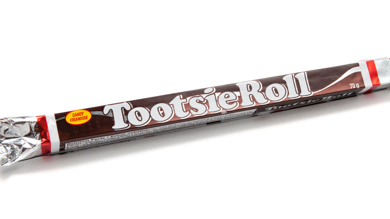 Tootsie roll candy