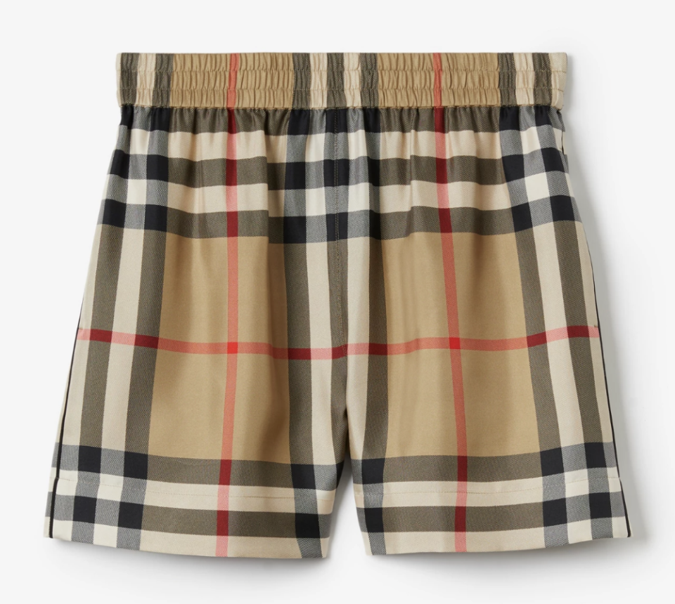 checkered burberry shorts
