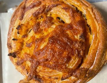 Buffalo Chicken Pinwheels
La Farm Bakery