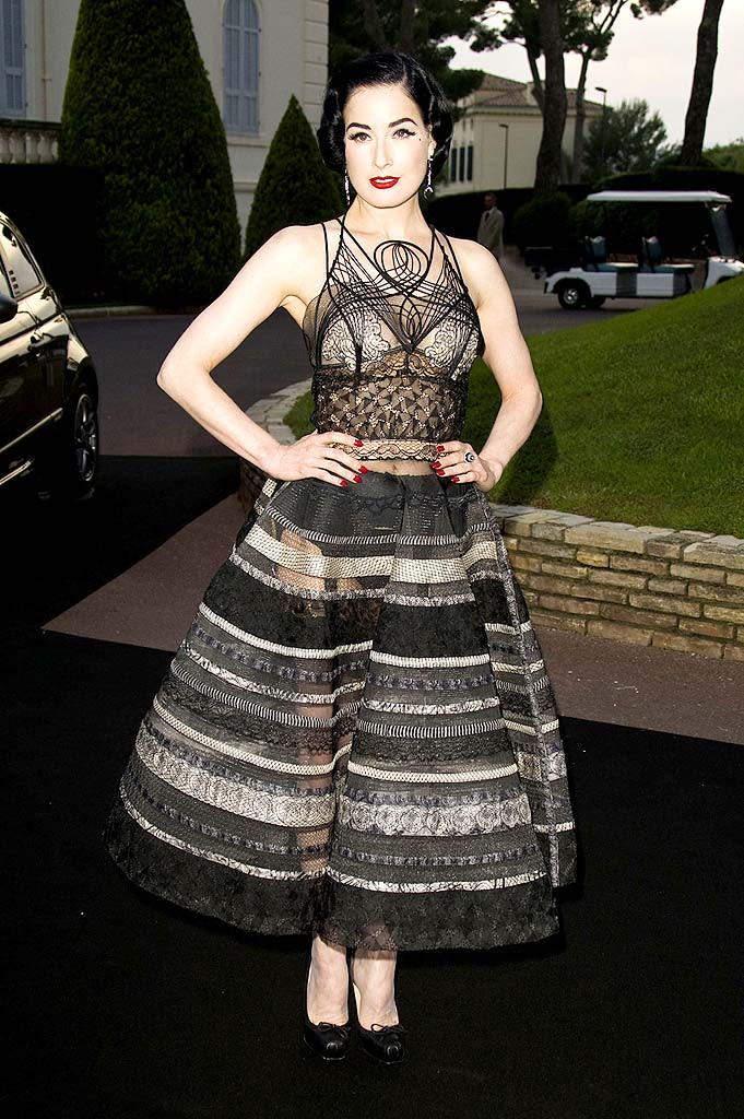 Von Teese Dita amfAR Cannes