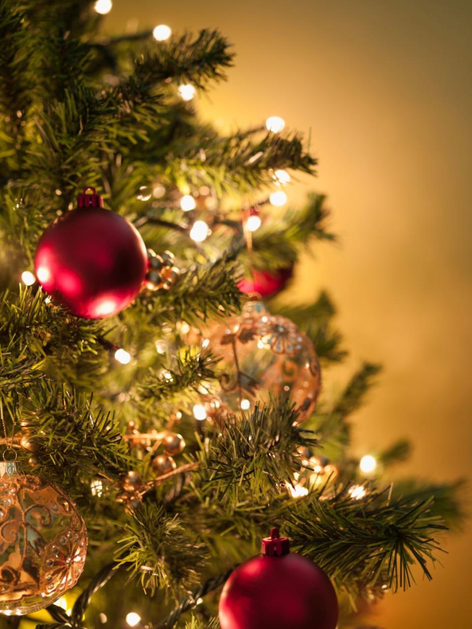 Hang Christmas Ornaments