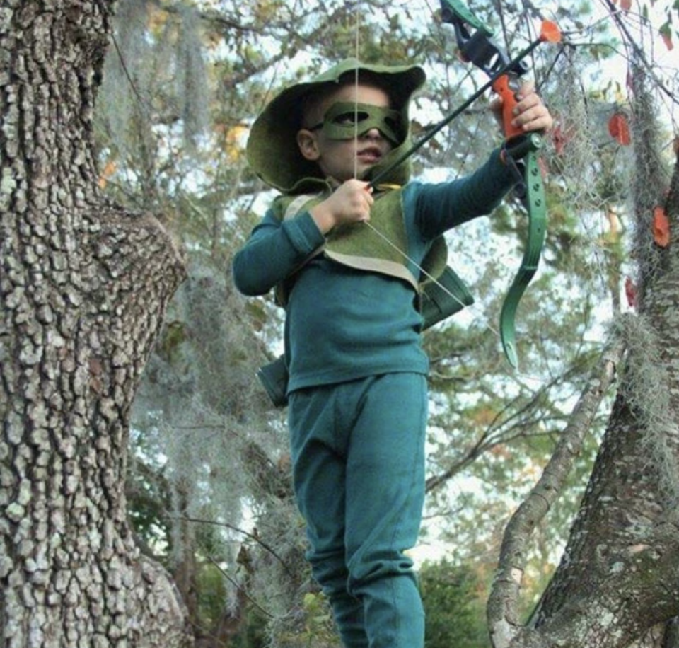 No-Sew Green Arrow Kids Costume