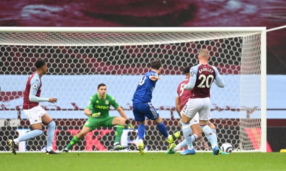 James Maddison scores Leicester’s first goal.