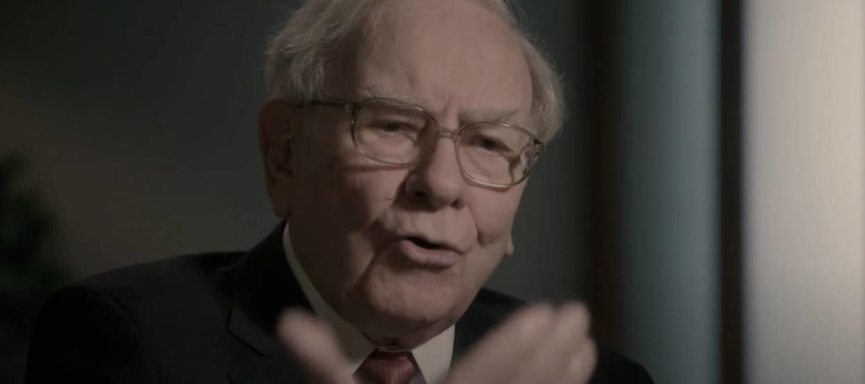 Warren Buffett is ready to ride out 2022 with these dividend stocks — 3 picks to help you prioritize safety this year