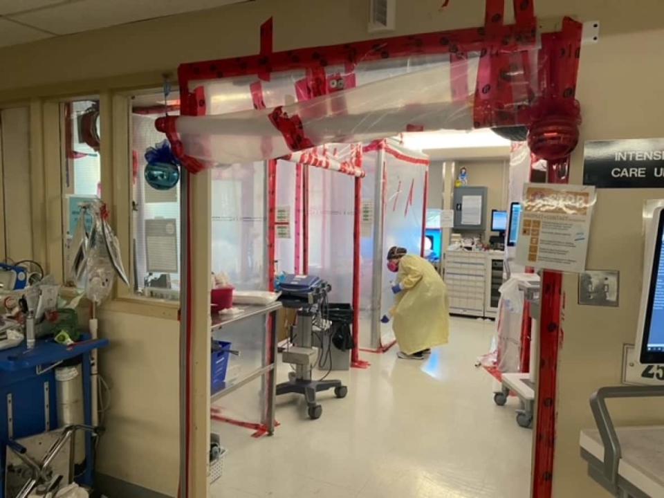 This file photo provided by Erie Shores Healthcare shows the intensive care unit at the hospital. Officials say the latest surge is once again putting a strain on the hospital system. (Erie Shores Healthcare - image credit)