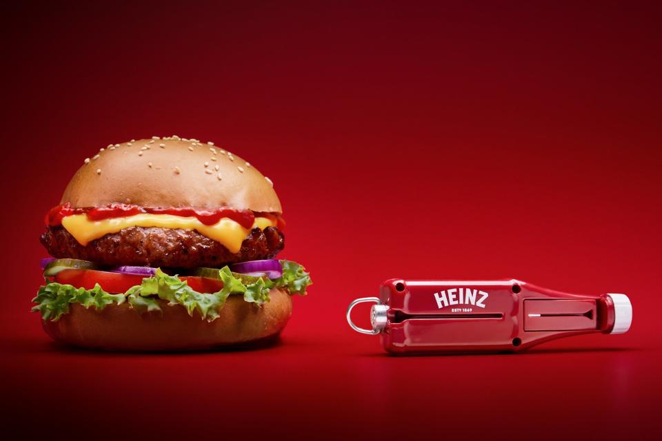 Heinz Ketchup Sauce Packet Roller